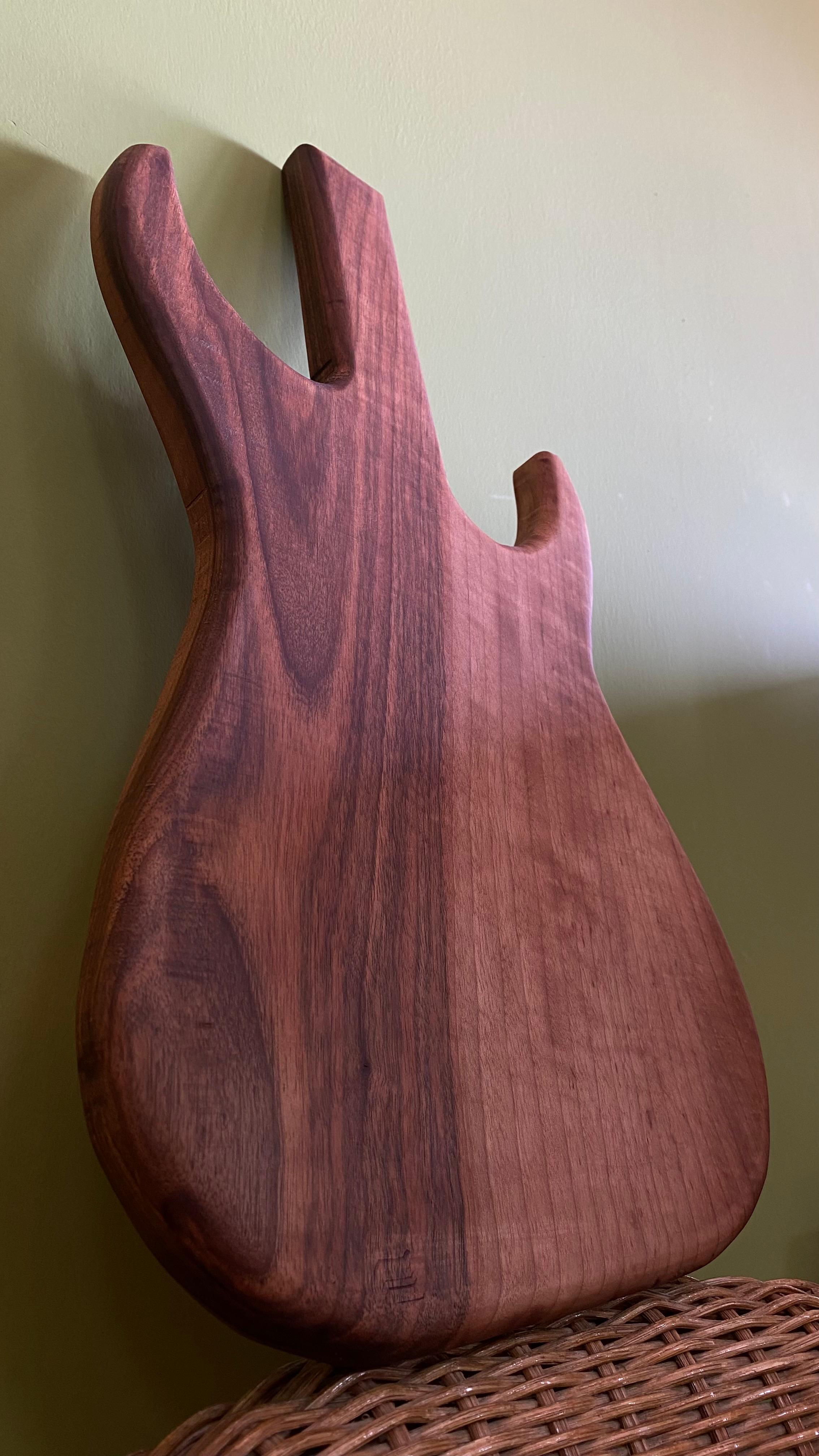 doğrama ve sunum tahtası (ceviz )